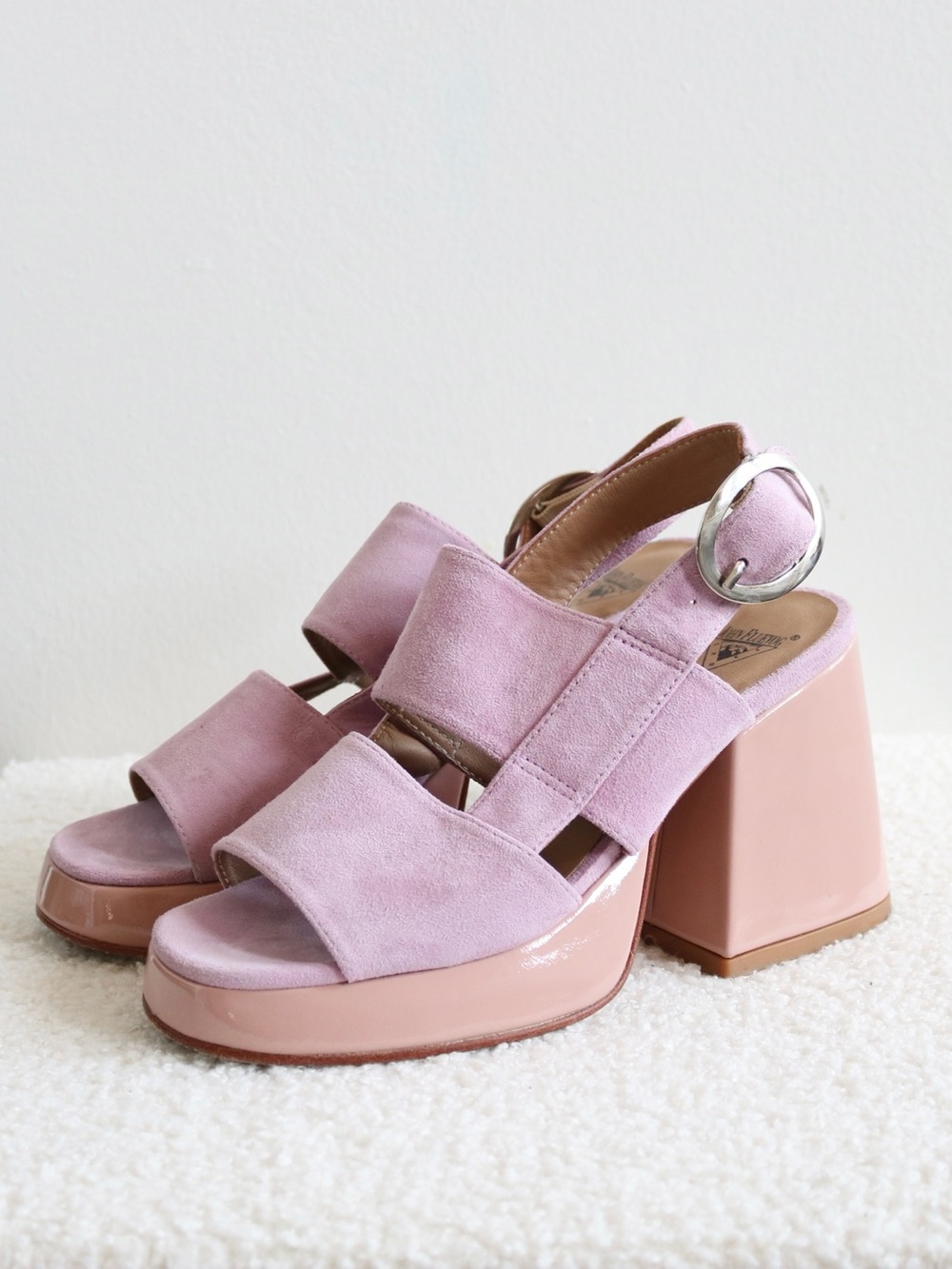 John Fluevog Kerry Suede Platform Heeled Sandal Pink Size 8